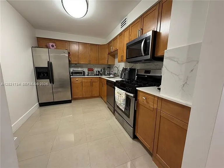 2030 S Ocean Dr #2118 — Photo 2