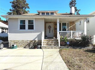 74 Cameron Ave, Hempstead, NY 11550