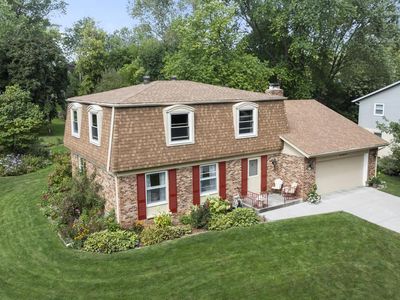 744 Summit DRIVE, West Bend, WI, 53095