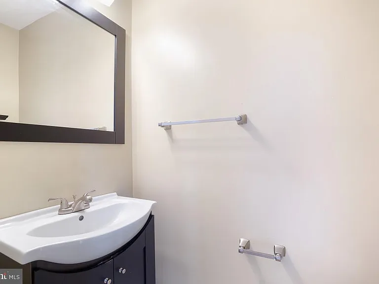 7017 Migliori Ct — Photo 15