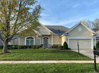 1257 Forest Walk Dr, Dayton, OH 45459