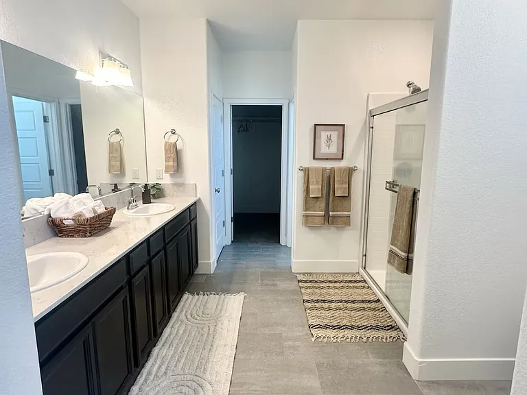 2437 Explorador Dr — Photo 15