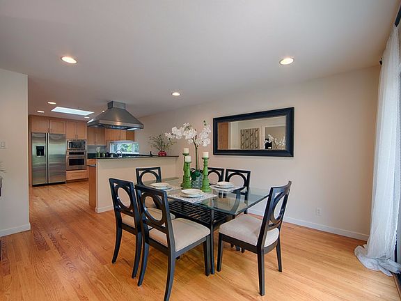 5th image of 3747 Cass Way