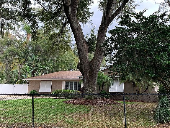 2nd image of 3101 Alamo Dr