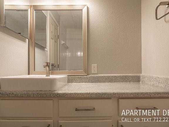 5th image of 26 S Green Dr #1957