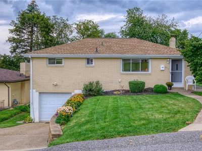 577 Hillcrest Ave, Mc Kees Rocks, PA, 15136
