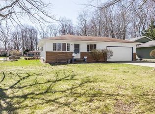 23825 Oak Ln, North Olmsted, OH 44070
