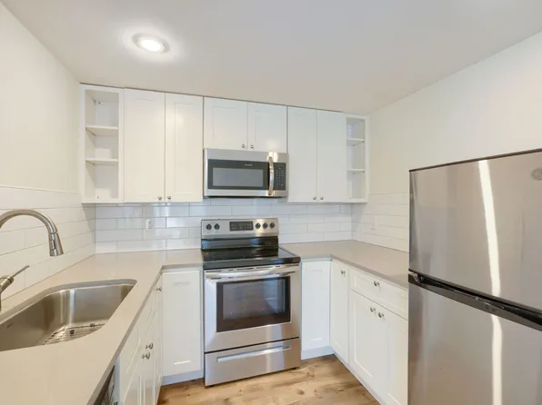 2015 43rd Ave E APT 3, Seattle, WA 98112