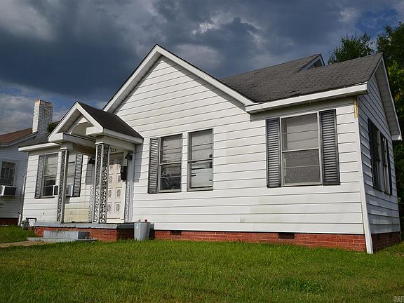 4th image of 419 & 423 N Jackson St