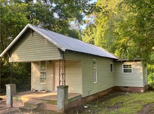 204 S 1st Pl, Opelika, AL 36801