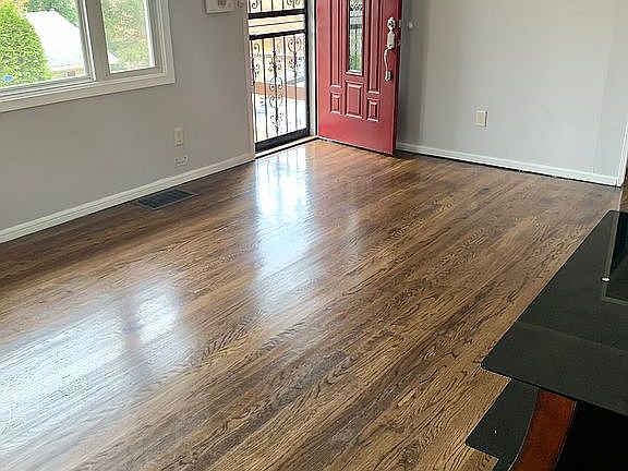 3rd image of 1615 King St