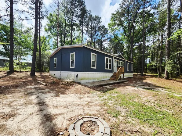 23076 Fm 227 E, Kennard, TX 75847