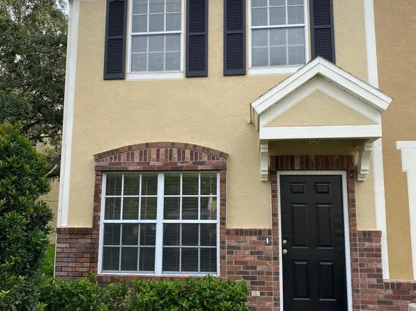 12345 Berkeley Square Dr, Tampa, FL 33626