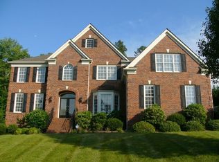 2610 Cadagon Ct, Charlotte, NC 28270