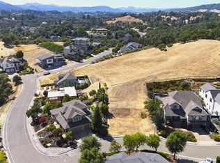 1571 Clear Ridge Dr, Healdsburg, CA 95448