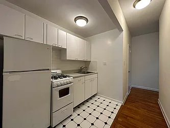 Rented by City Connections Realty