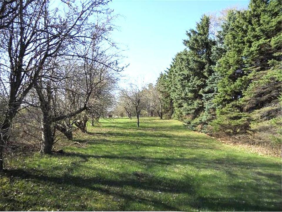 2nd image of 13570 89th Ave N