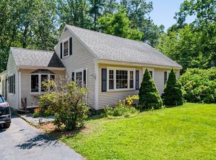 19 Middle Rd, Amesbury, MA 01913