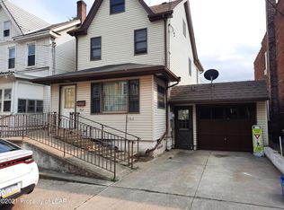 962 W 4th St, Hazleton, PA 18201