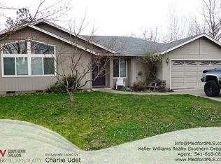 748 Glenn Way, Central Pt, OR 97502