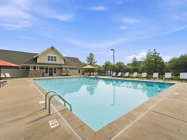 2582 136th St W Unit 96, Rosemount, MN 55068