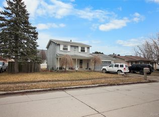 32477 Truman Rd, Rockwood, MI 48173