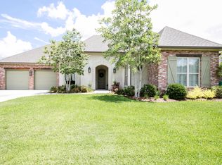 303 Ambergris Ln, Lafayette, LA 70508