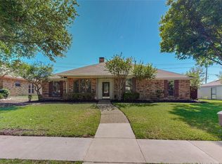 1708 Amazon Dr, Plano, TX 75075