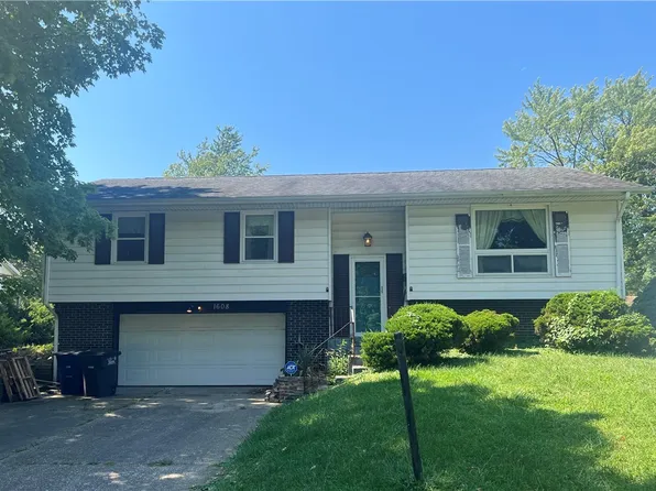 1608 Skyline Dr, Danville, IL 61832