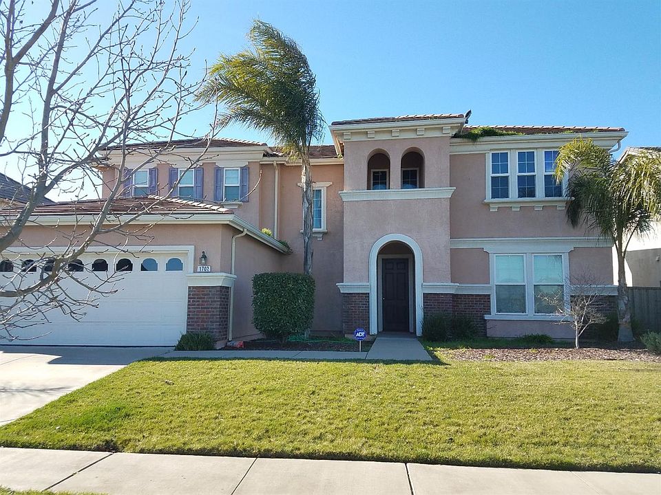 1st image of 1702 E Notting Hill Way