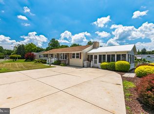 1232 Harding Rd, Vineland, NJ 08361