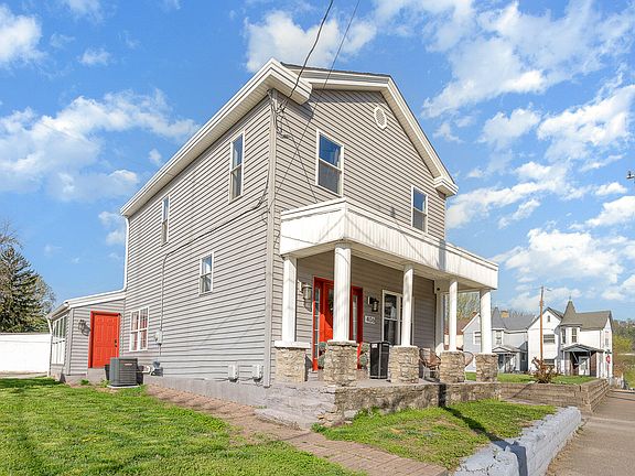4th image of this home