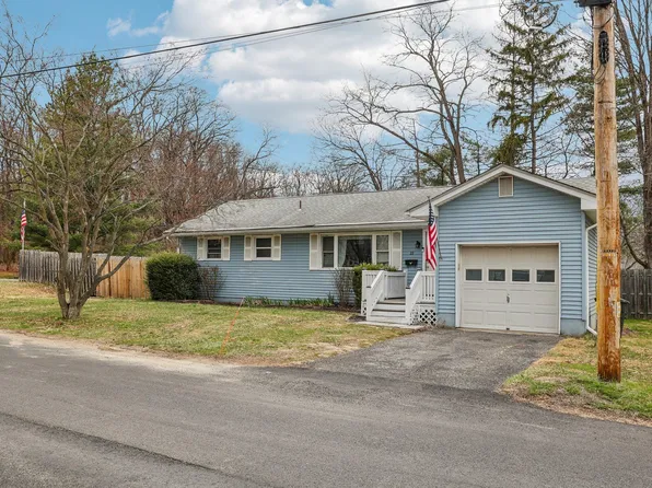 22 SMITH Road, Cornwall, NY 12518