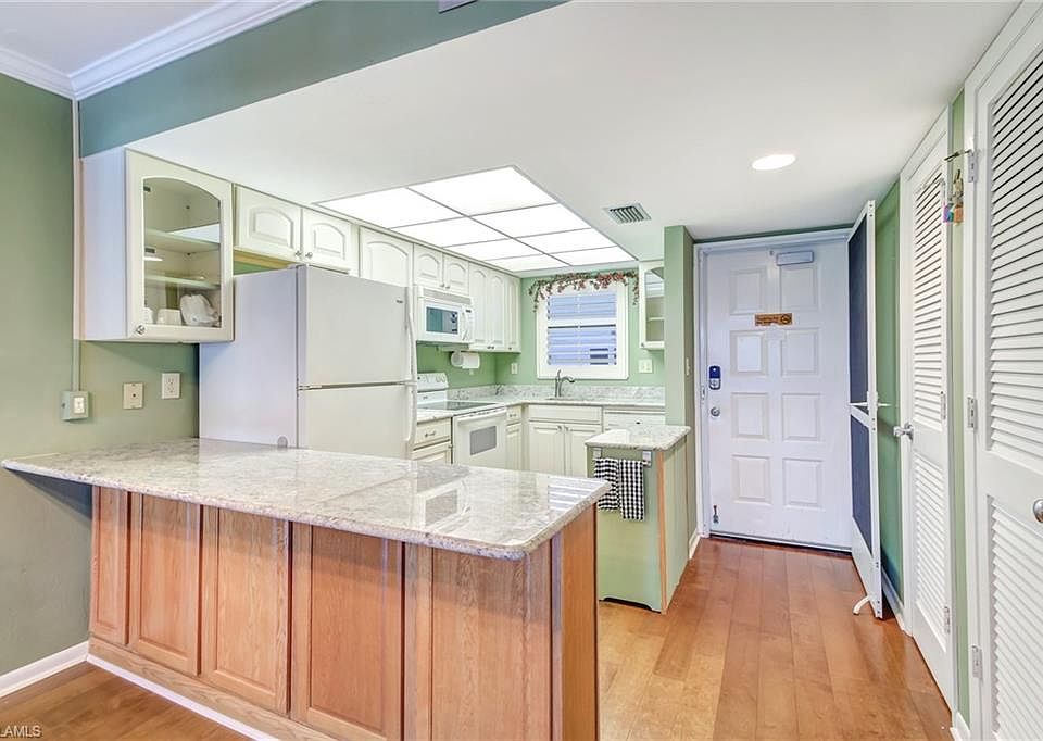 1st image of 271 Southbay Dr APT 231