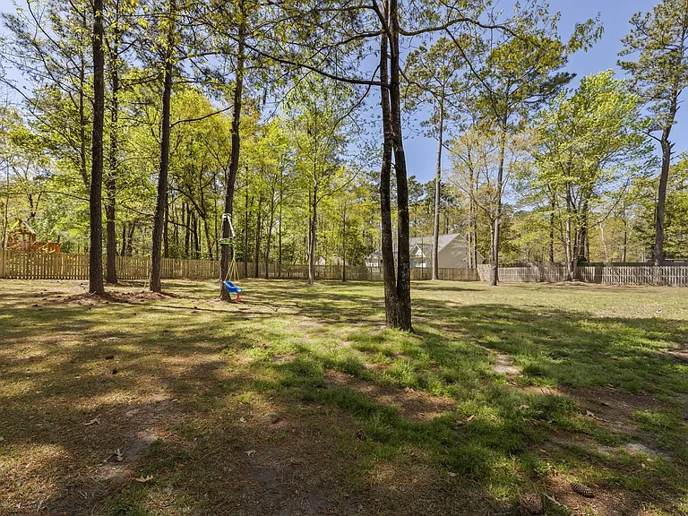 229 Egret Point Dr — Photo 40