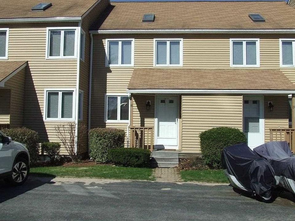 2nd image of 50 Patch Pond Rd