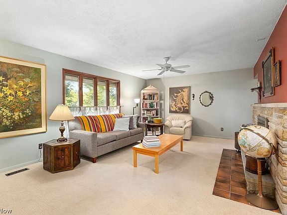 4th image of 8080 Osage Dr