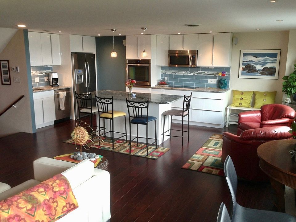 kitchen, dining, living rm