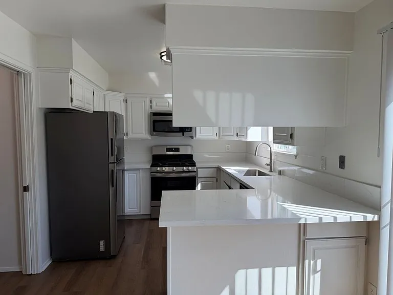 637 Knollwood Dr — Photo 10