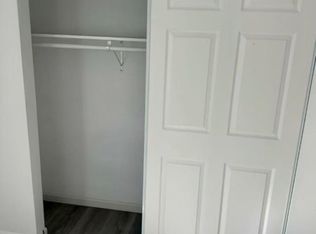 1467 N Hilltop Dr, Azusa, CA 91702