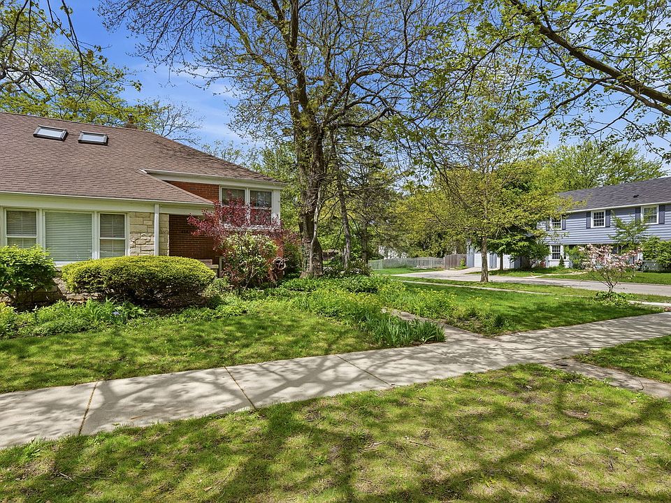 1st image of 414 Barton Ave