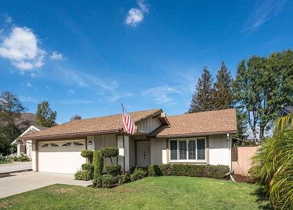 2nd image of 3945 Coronado Cir