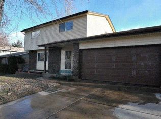 9586 W Maplewood Ave, Littleton, CO 80123