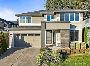 3410 SE 18th St, Renton, WA 98058