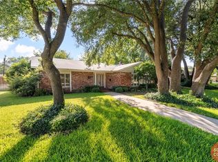 2403 11th St, Brownwood, TX 76801