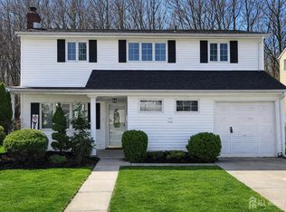 25 Morsell Pl, Old Bridge, NJ 08857