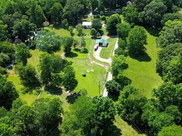 122 Double Branch Cv, Franklin, NC 28734