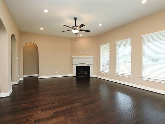 5th image of 9027 Harley Claire St