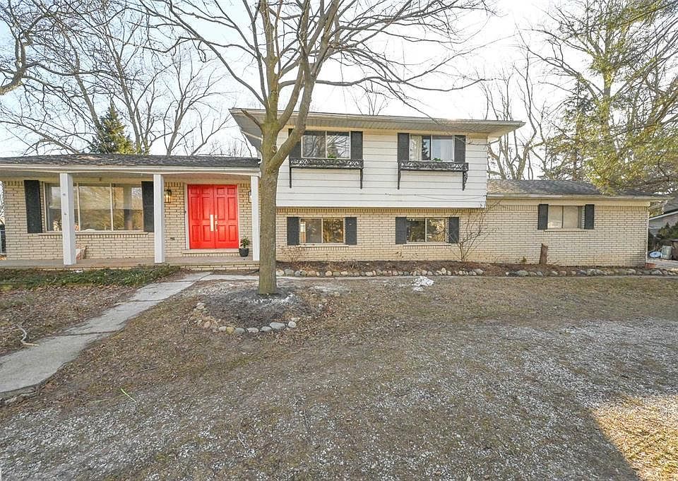 1st image of 53446 Bancroft Dr