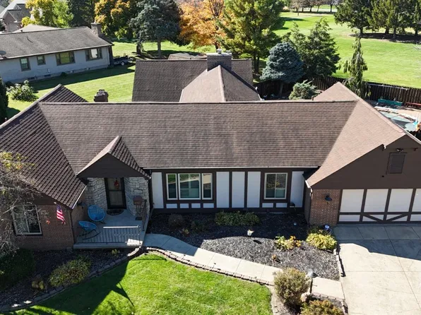 412 Morningside Ct, Sandusky, OH 44870